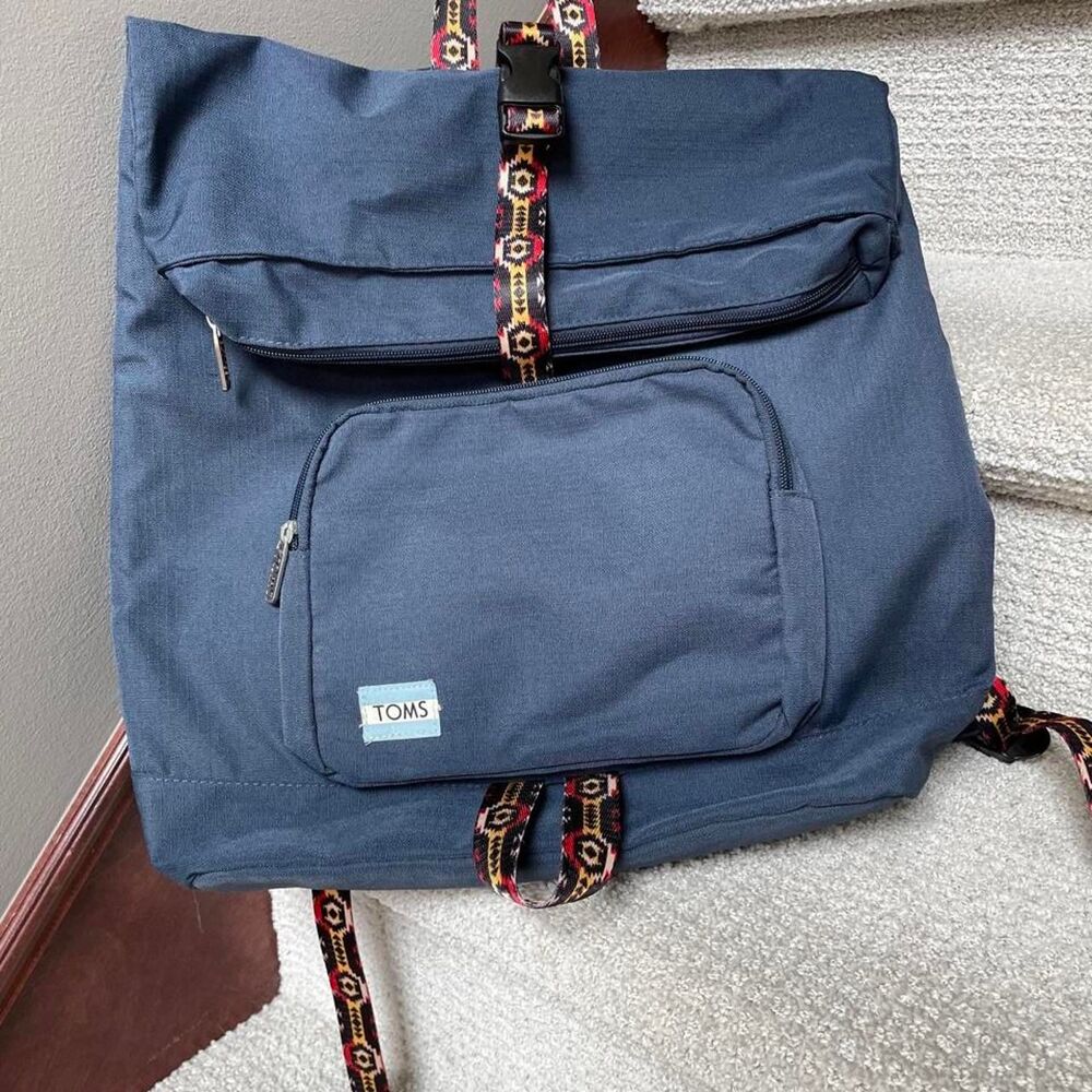 Toms Women's Navy and Blue Bag